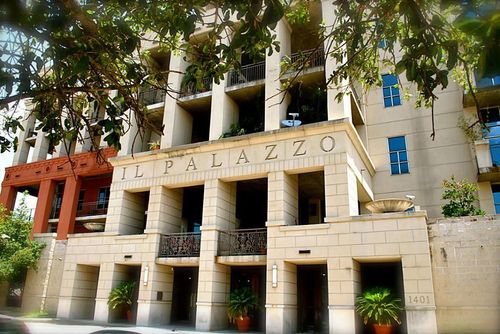 unit-300-1401 Calumet St, Houston, TX, 77004-7162 | Card Image