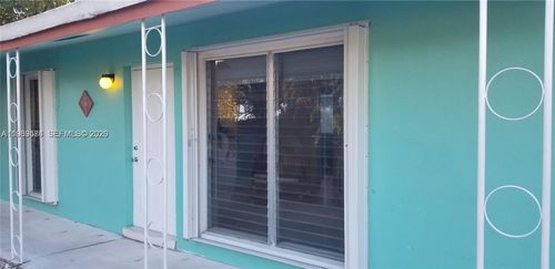 1425 Ne 22nd St, Wilton Manors, FL, 33305-2318 | Card Image