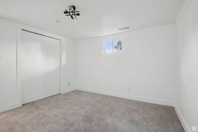 1211 400, House other with 6 bedrooms, 2 bathrooms and 6 parking in Provo UT | Image 28