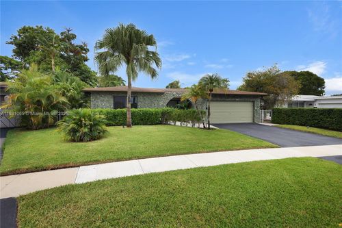 2161 Nw 93rd Ln, Sunrise, FL, 33322-3754 | Card Image