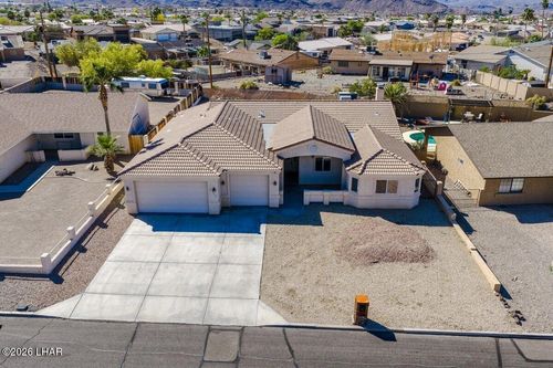 3316 Thundercloud Dr, Lake Havasu City, AZ, 86406-7868 | Card Image