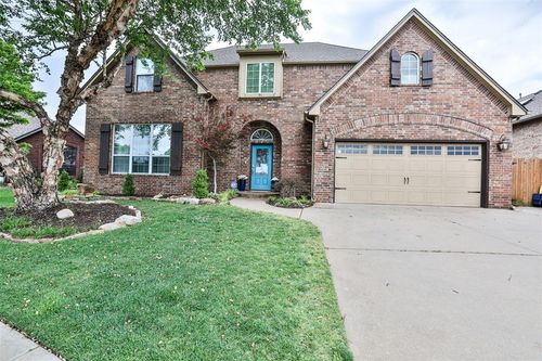 10808 Nw 117th Pl, Yukon, OK, 73099-8105 | Card Image