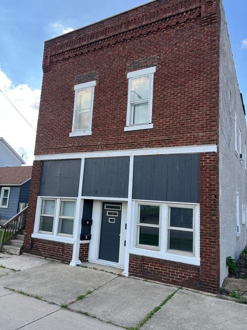 1a-590 E Division St, Coal City, IL, 60416-1665 | Card Image