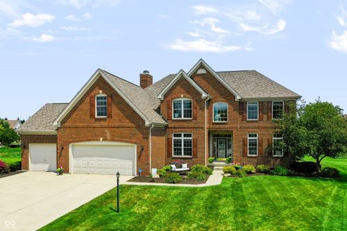 11824 Latrobe Ct, Fishers, IN, 46037-3732 | Card Image