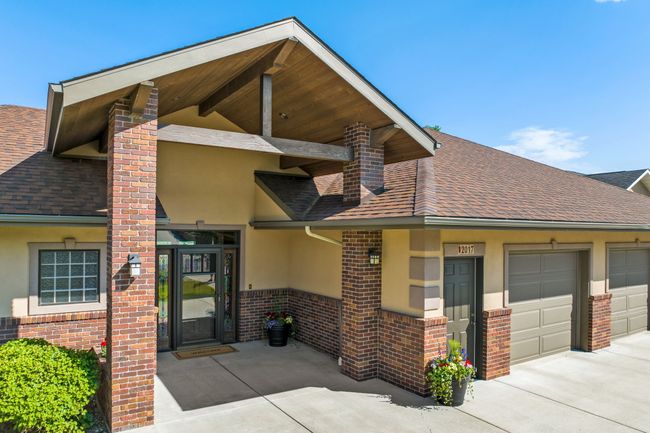 2017 Whispering Ridge Dr, House other with 5 bedrooms, 4 bathrooms and null parking in Great Falls MT | Image 12