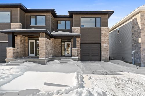 1008 Moore St, Brockville, ON, K6V0H2 | Card Image