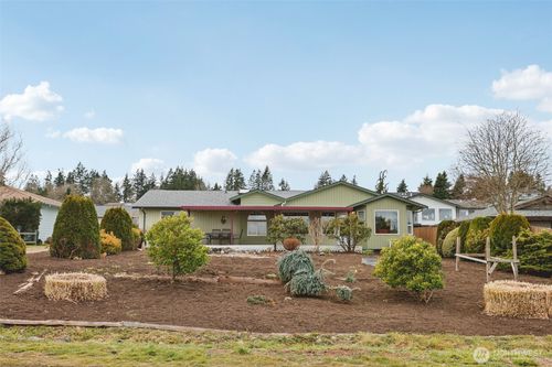 1518 Carol St, Camano Island, WA, 98282-8331 | Card Image