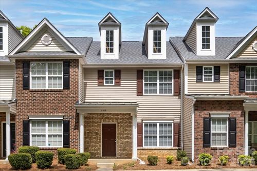 8619 Wandering Creek Way, Charlotte, NC, 28227-0494 | Card Image