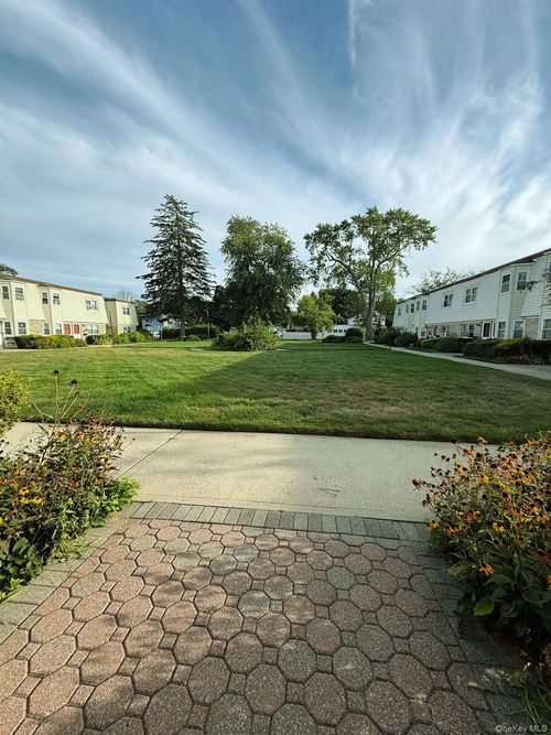 apt-15b-15 Harrison Ave, Amityville, NY, 11701-2430 | Card Image