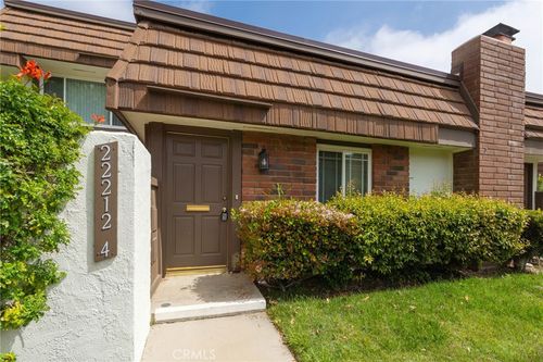 unit-4-22212 Germain St, Chatsworth, CA, 91311-0238 | Card Image