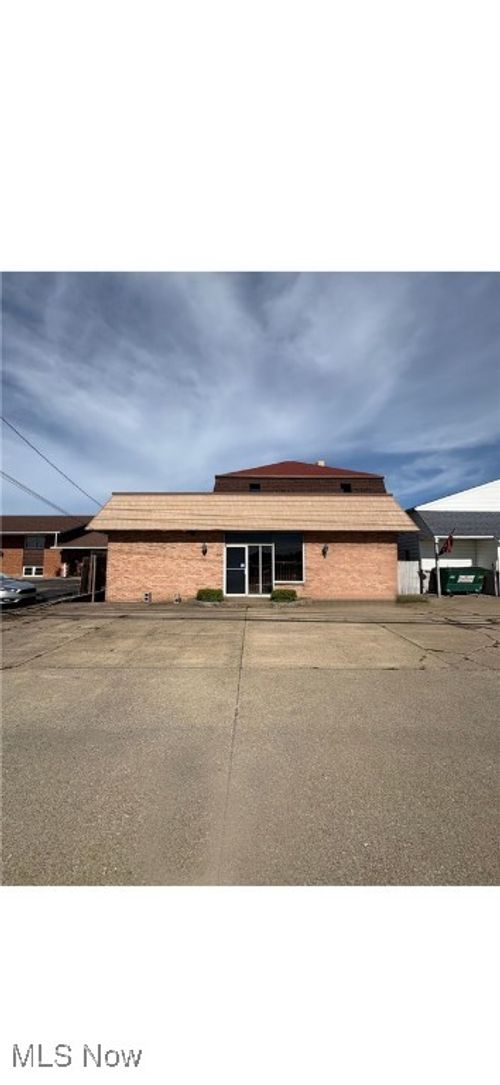 3129 Pennsylvania Ave, Weirton, WV, 26062-3801 | Card Image