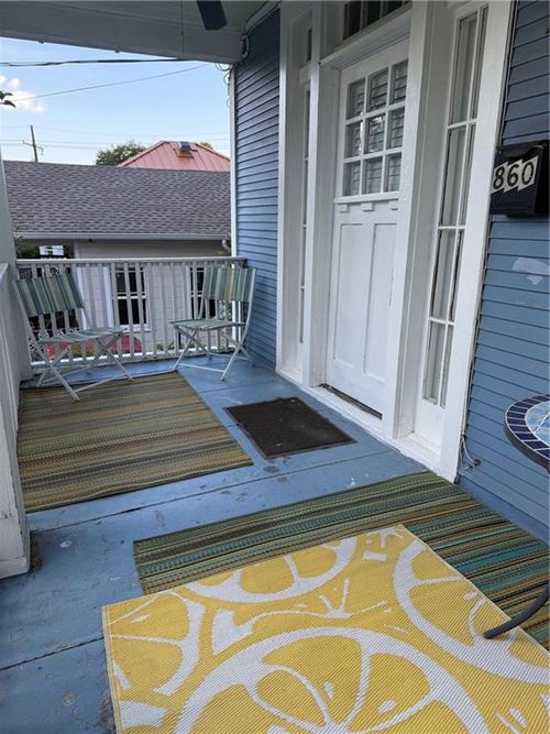 ul-860 Taft Pl, New Orleans, LA, 70119-3826 | Card Image