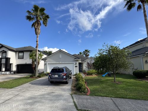 12182 Wynnfield Lakes Cir, Jacksonville, FL, 32246-4236 | Card Image