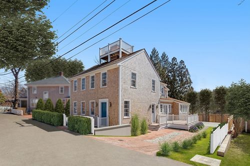 2 Candle House Ln, Nantucket, MA, 02554-3304 | Card Image