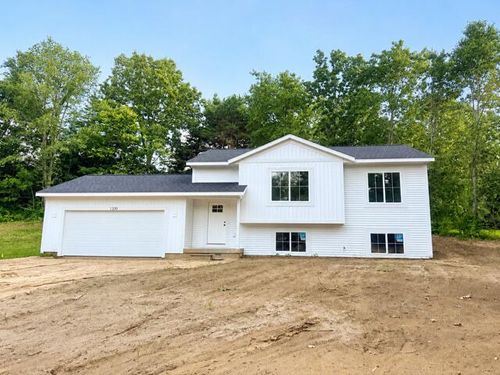 1330 Red Fox Ct, Allegan, MI, 49010-8796 | Card Image