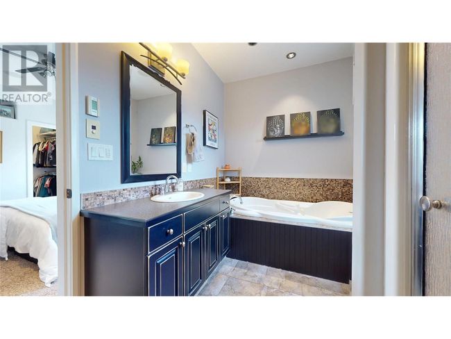 1569 Mount Fisher Cres, House other with 5 bedrooms, 3 bathrooms and 3 parking in Cranbrook BC | Image 24