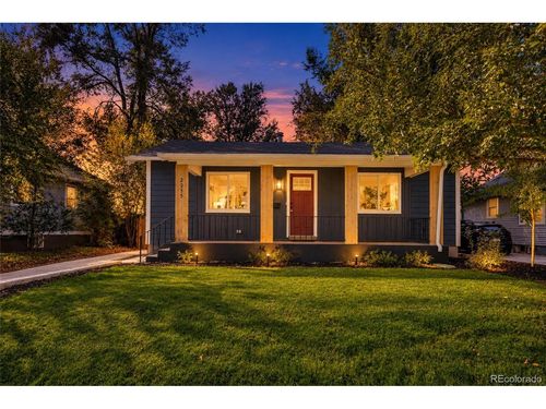 2055 S Williams St, Denver, CO, 80210-3324 | Card Image