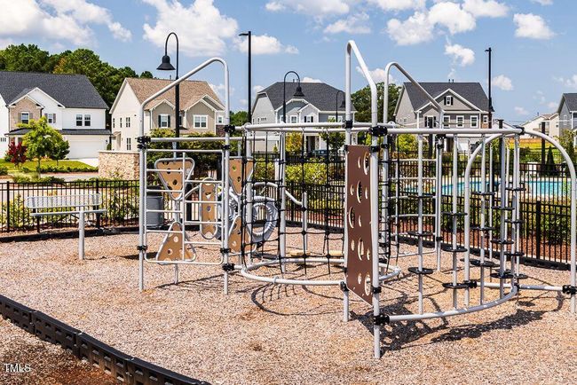 Fitness Center and Playground | Image 40