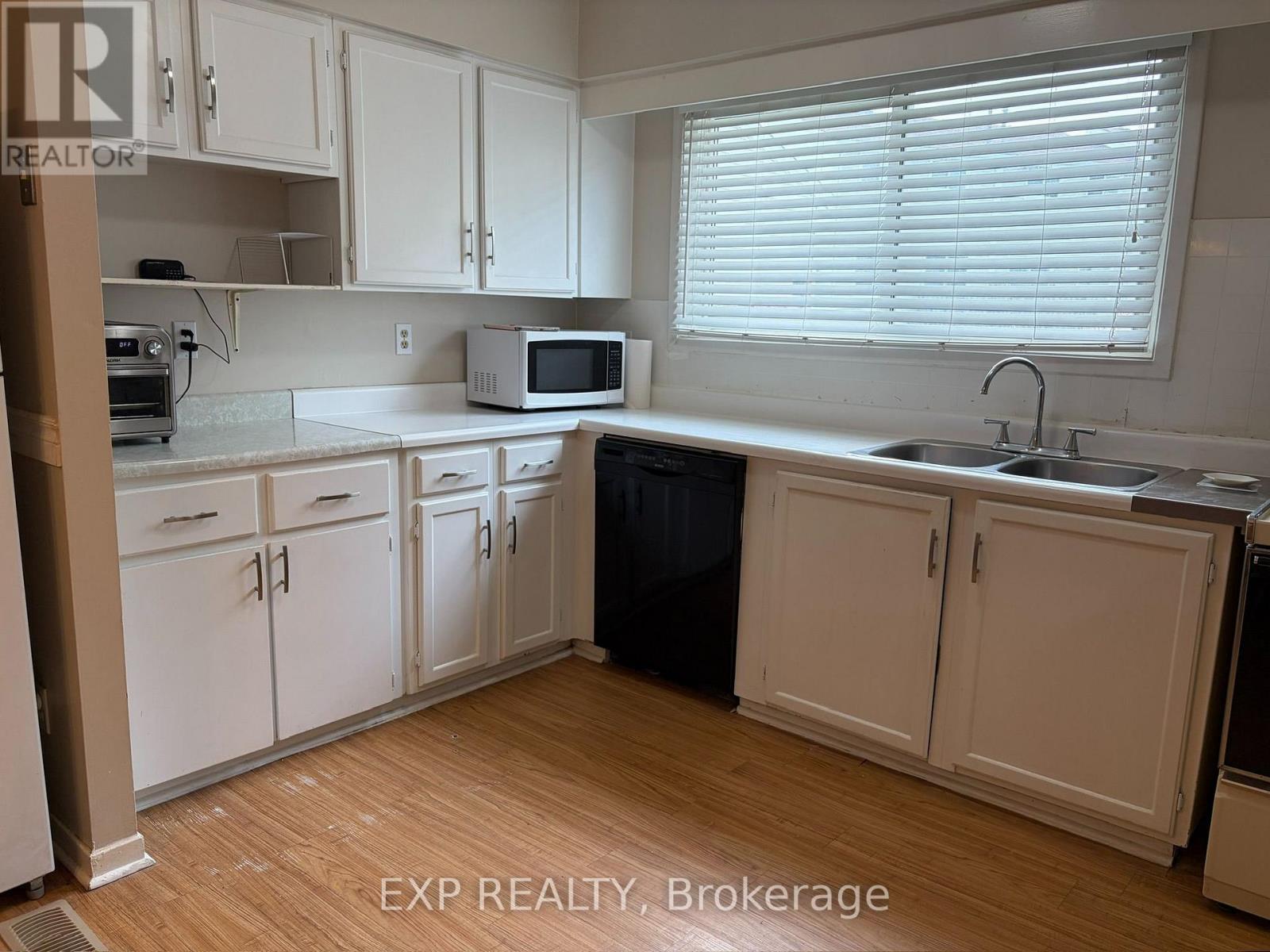 Residential Lease in Niagara Falls (Casey) 4