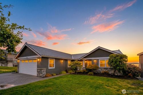 1106 Bayshore Dr, Camano Island, WA, 98282-6653 | Card Image