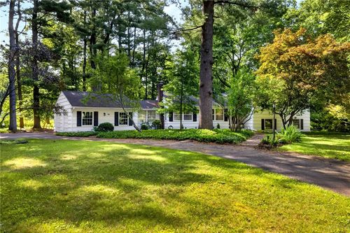 14 Countryside Rd, Fairport, NY, 14450-2808 | Card Image