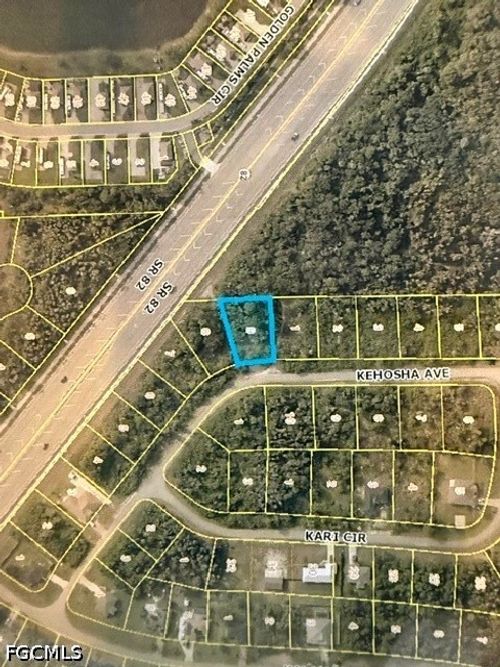 728 Kehosha Ave, LEHIGH ACRES, FL, 33974-2613 | Card Image
