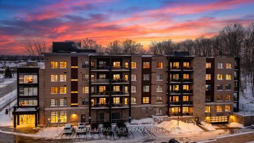 113-35 Via Rosedale, Brampton, ON, L6R3J9 | Card Image