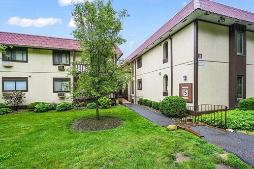 apt-14-15 Granada Cres, White Plains, NY, 10603-1243 | Card Image