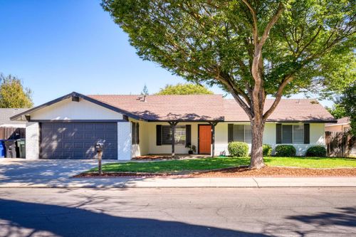 2801 Sapphire Drive, Modesto, CA, 95355 | Card Image