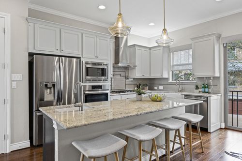 1112 Highknoll Ln, Georgetown, TX, 78628-3216 | Card Image