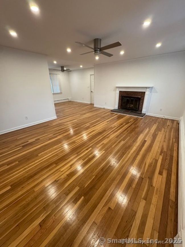 71 Schiller Rd, House other with 3 bedrooms, 2 bathrooms and null parking in Fairfield CT | Image 10