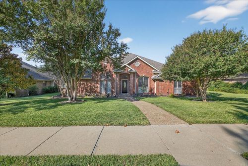 3517 Darion Ln, Plano, TX, 75093-6726 | Card Image