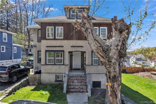 106 Leila St, Peekskill, NY, 10566-4110 | Card Image