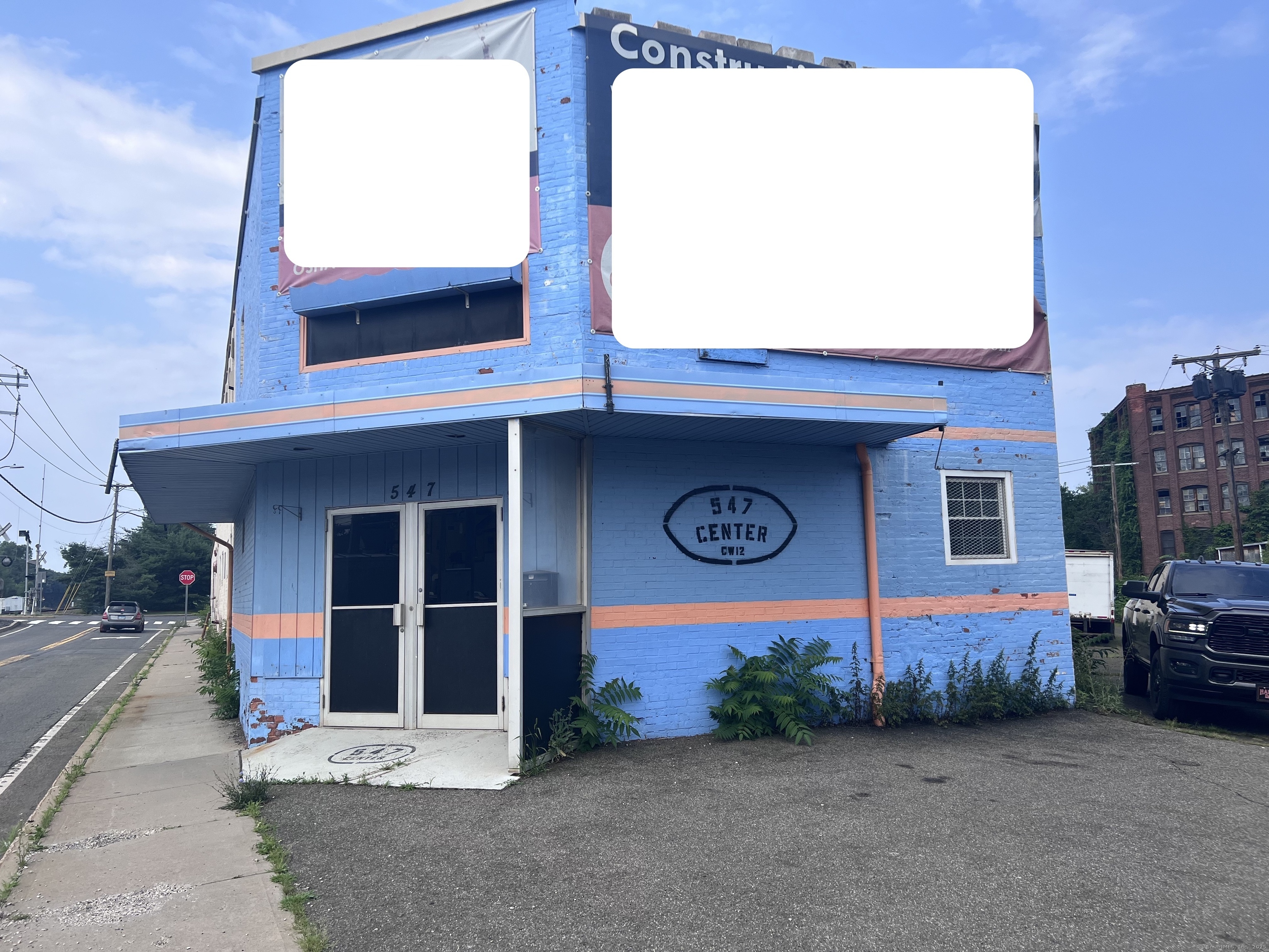 547 Center St, Meriden, CT 06450