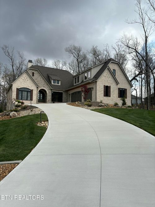 154 Chestnut Ridge Ln, Crossville, TN, 38558-2909 | Card Image