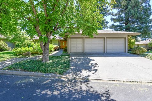 120 Milliken Creek Dr, Napa, CA, 94558-1245 | Card Image
