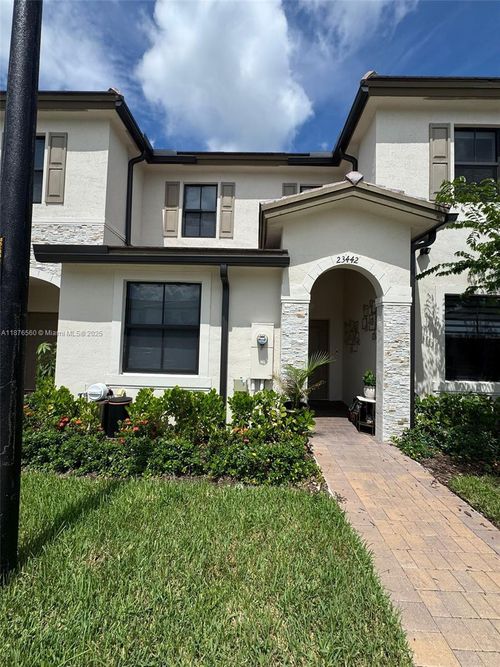 0-23442 Sw 127th Pl, Homestead, FL, 33032-9215 | Card Image