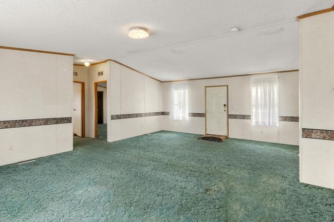 153 Angelia Dr, House other with 3 bedrooms, 2 bathrooms and 4 parking in Cedar Creek TX | Image 7