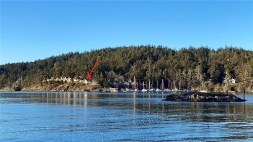 10c-2315 Mackinnon Rd, Pender Island, BC, V0N2M1 | Card Image