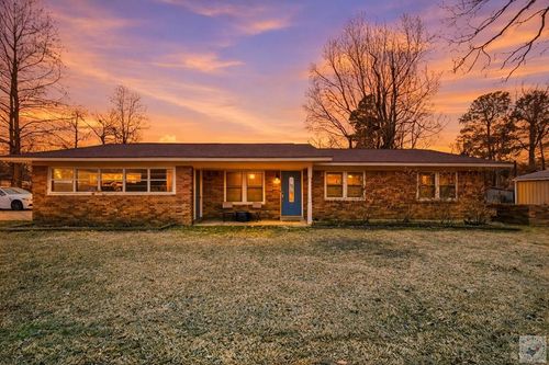 317 Maryland Dr, Texarkana, TX, 75501-8707 | Card Image