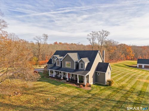 195 Hinman Rd, Watertown, CT, 06795-1242 | Card Image