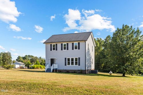 109 Deep Creek Dr, Clayton, NC, 27520-8159 | Card Image