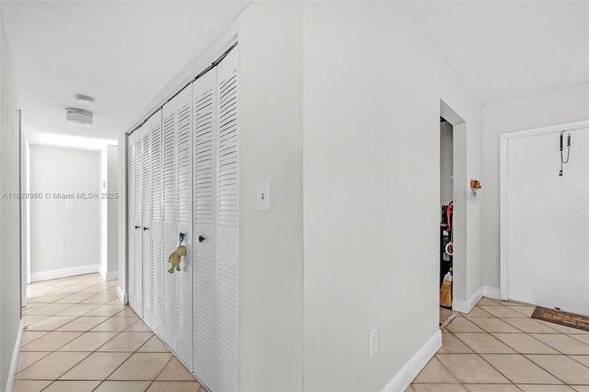 I - 14150 Sw 84 Th St, Condo with 2 bedrooms, 2 bathrooms and null parking in Miami FL | Image 6