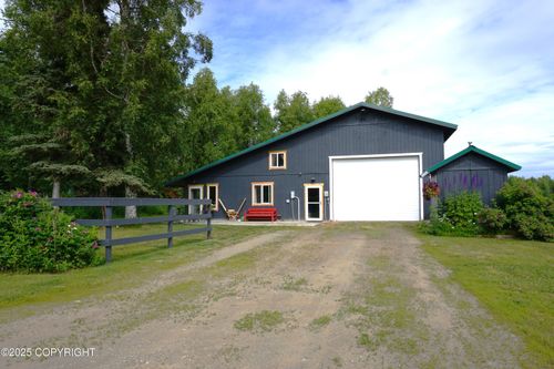 27021 W Mishap Ave, Willow, AK, 99688-0099 | Card Image
