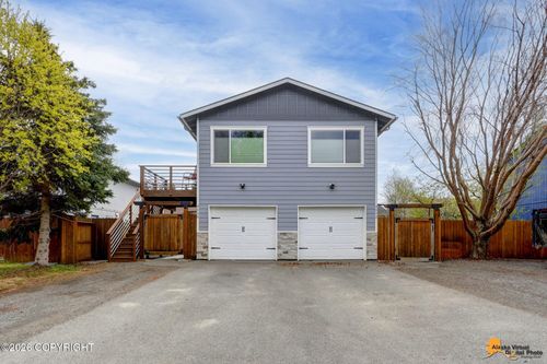 4050 W 89th Ct, Anchorage, AK, 99502-5115 | Card Image