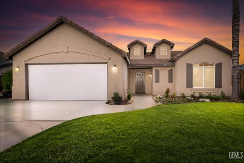 5506 Leeward Point Dr, Bakersfield, CA, 93312-8208 | Card Image
