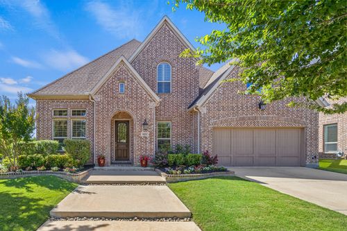 1052 W Bluff Way, Roanoke, TX, 76262-1556 | Card Image