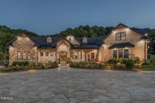 1905 Rock Springs Rd, Kingsport, TN, 37664-5546 | Card Image
