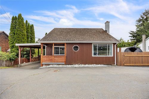 2629 Dunsmuir Ave, Cumberland, BC, V0R1S0 | Card Image