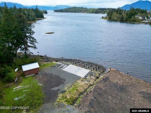 1465 Elizabeth Ct, Craig, AK, 99921 | Card Image